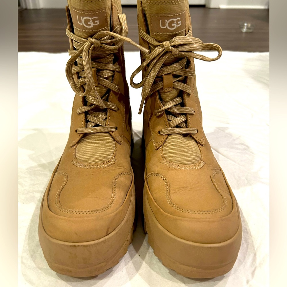 UGG Women’s Lug Boot